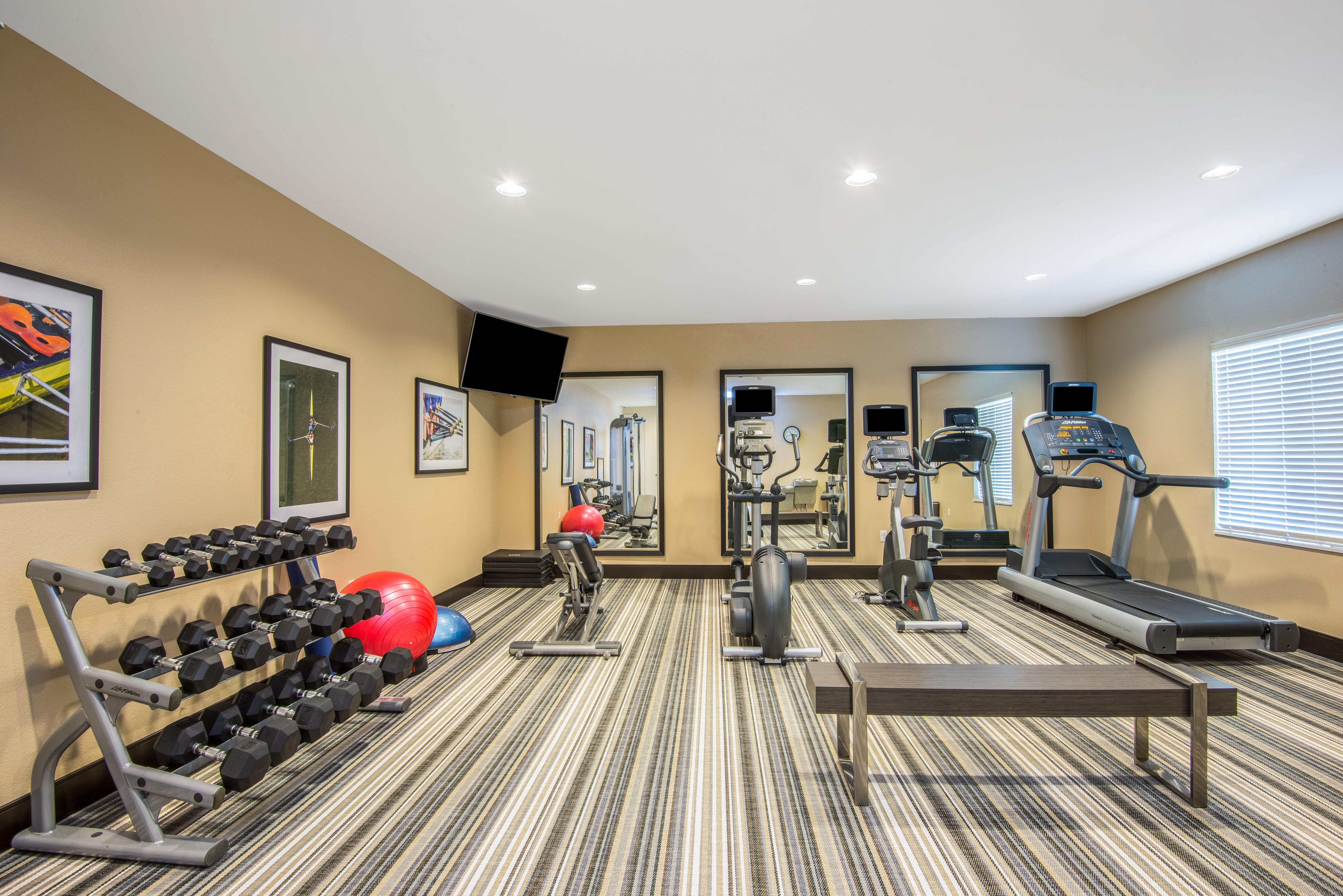 Candlewood Suites Columbia Hwy 63 & I-70 By Ihg Bagian luar foto