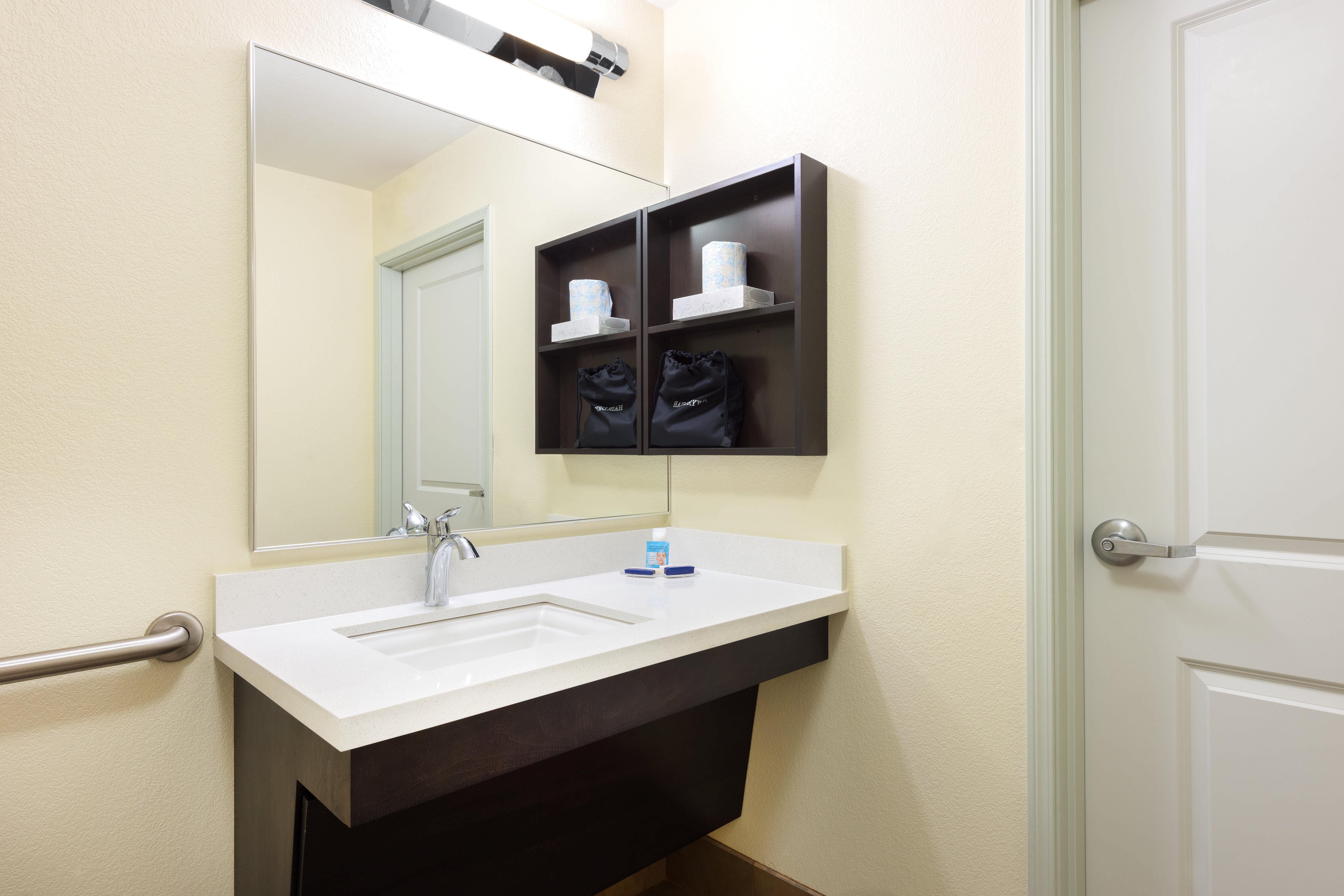 Candlewood Suites Columbia Hwy 63 & I-70 By Ihg Bagian luar foto